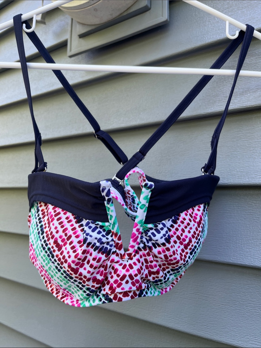 Athleta 36B Swim Top